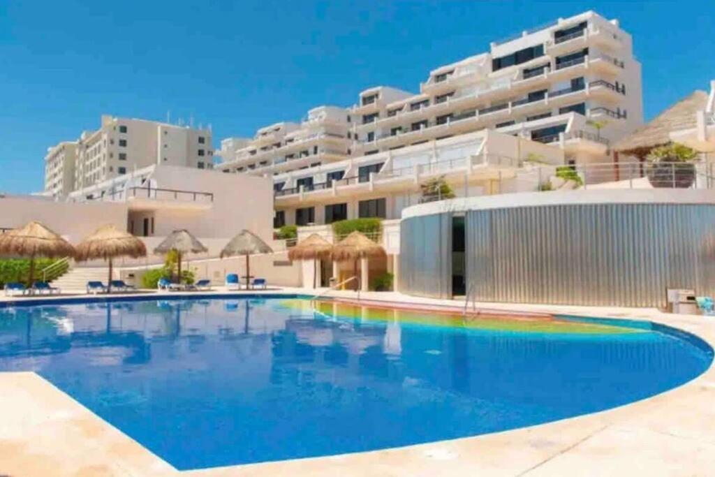 Amazing Beachfront Apartment Cancún Extérieur photo